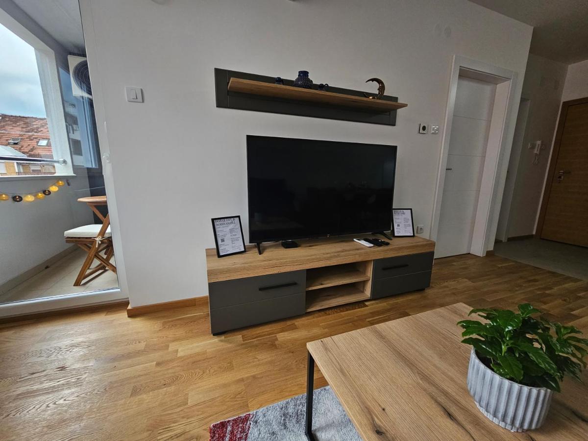 Sun&Moon Apartments Novi Sad Exterior photo